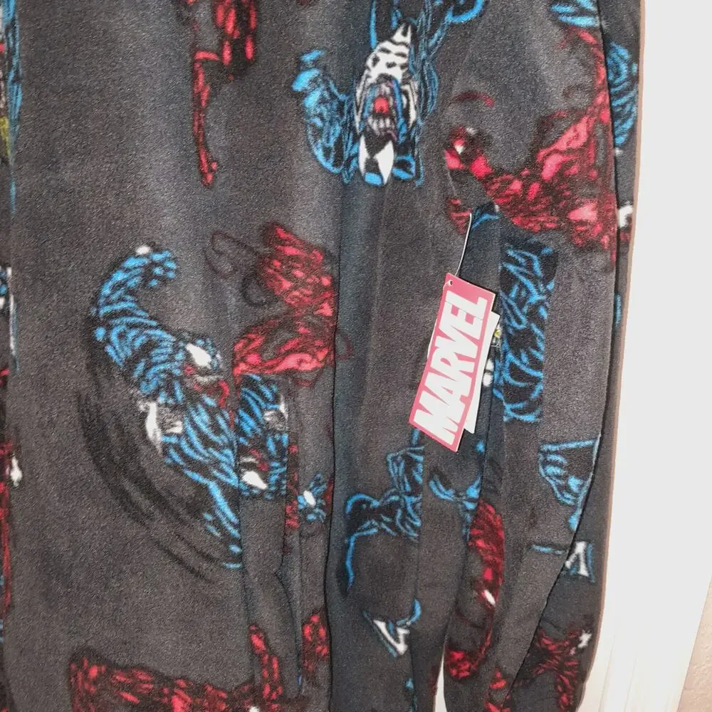 Marvel Venom Men's Big Men's Fleece Polar Sweatshirt, Size XL Black W/ Pockets